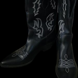 Indigo Black Heeled Boots with White Stitching